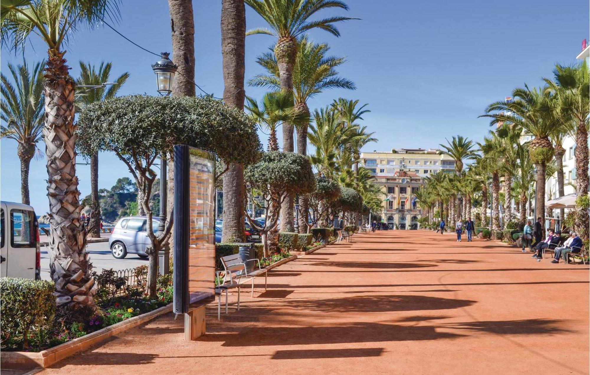 3 Bedroom Beautiful Apartment In Lloret De Mar Exteriér fotografie
